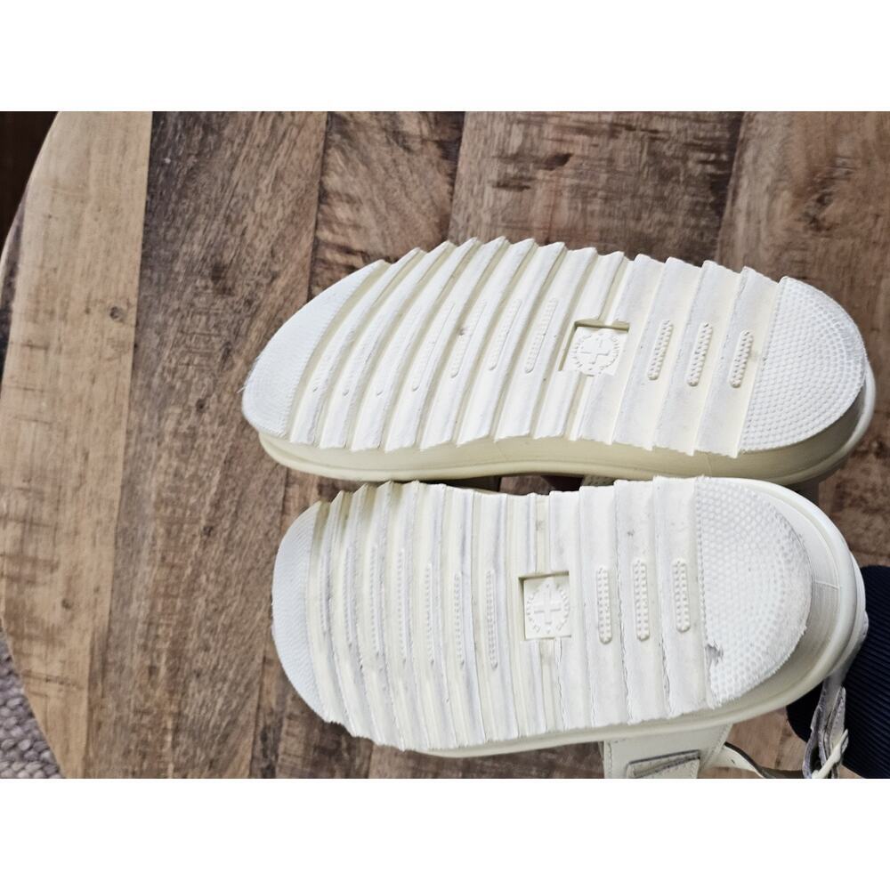 Dr Martens Voss Mono Women's Light Yellow Leather Sandals size US 7 - Picture 11 of 12